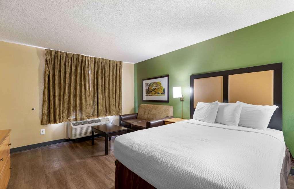 Extended Stay America Select Suites - Denver - Aurora South Room photo