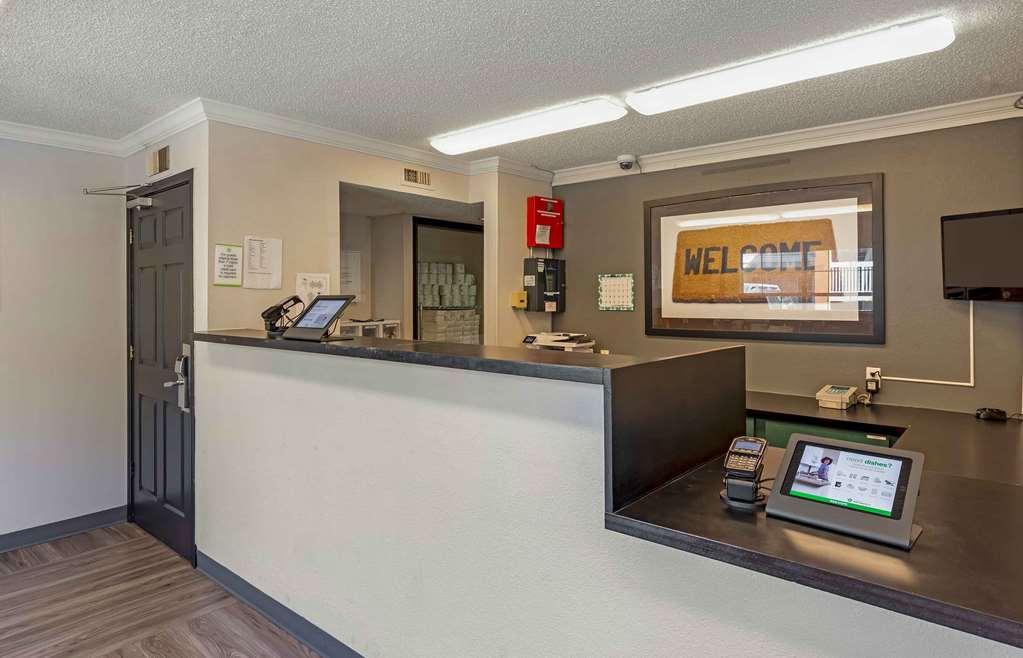 Extended Stay America Select Suites - Denver - Aurora South Interior photo